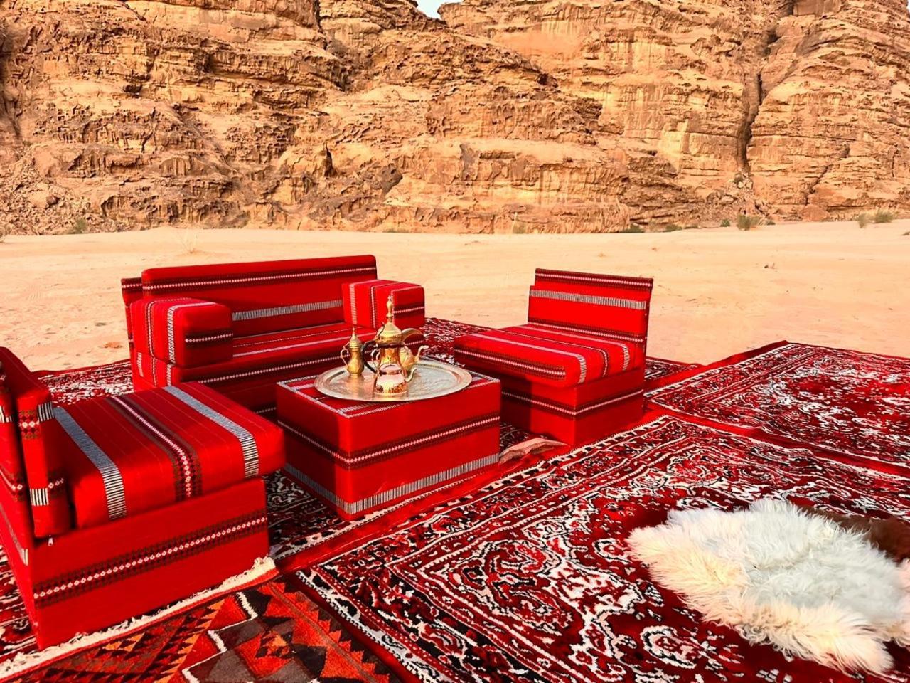 Wadi Rum Sky Camp Exterior photo