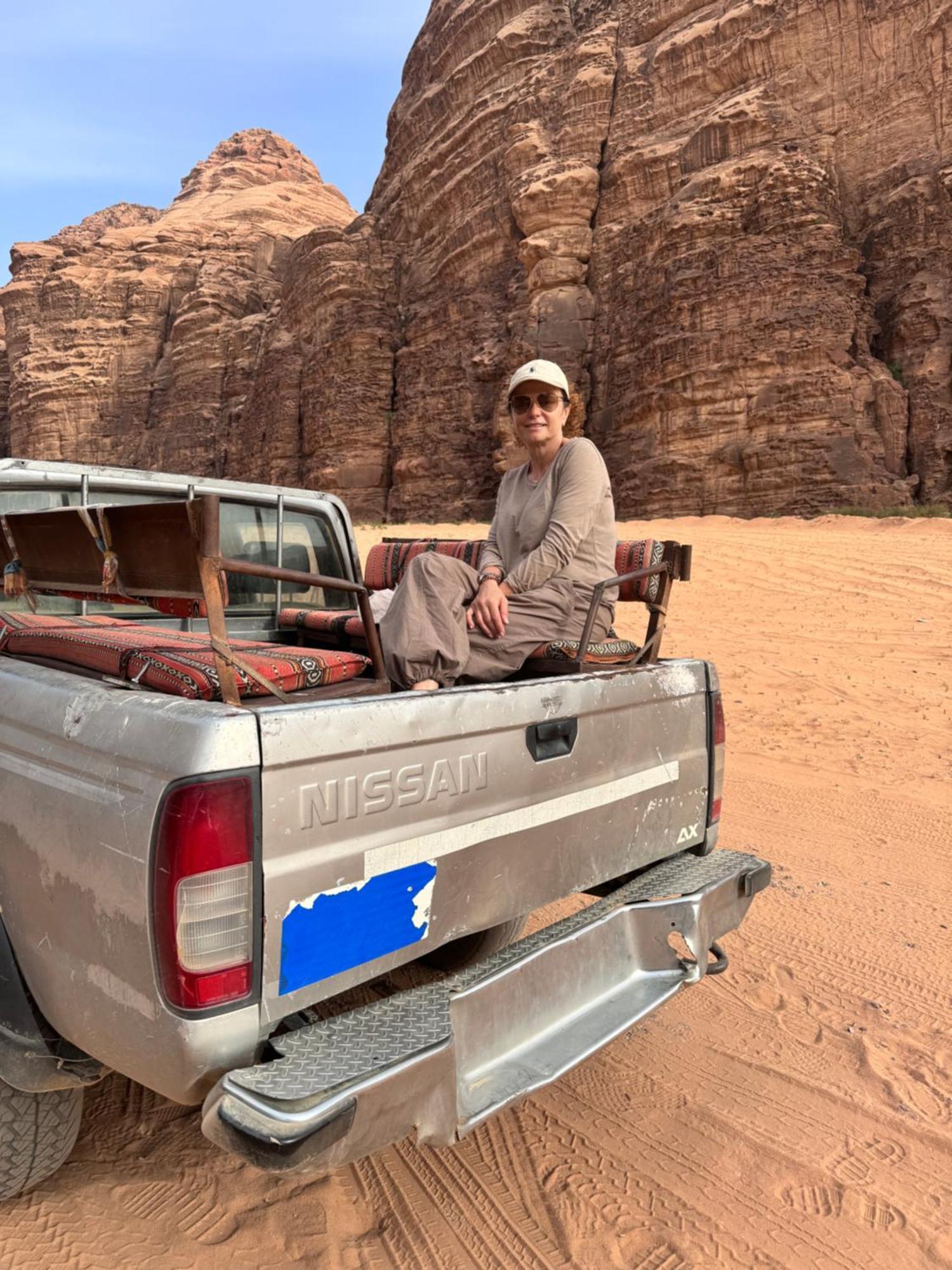 Wadi Rum Sky Camp Exterior photo